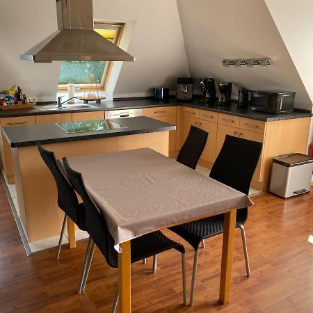 Moderne Maisonette-Wohnung Am Karpfenteich; Modern Apartment With View Of The Carp Pond Barmstedt エクステリア 写真