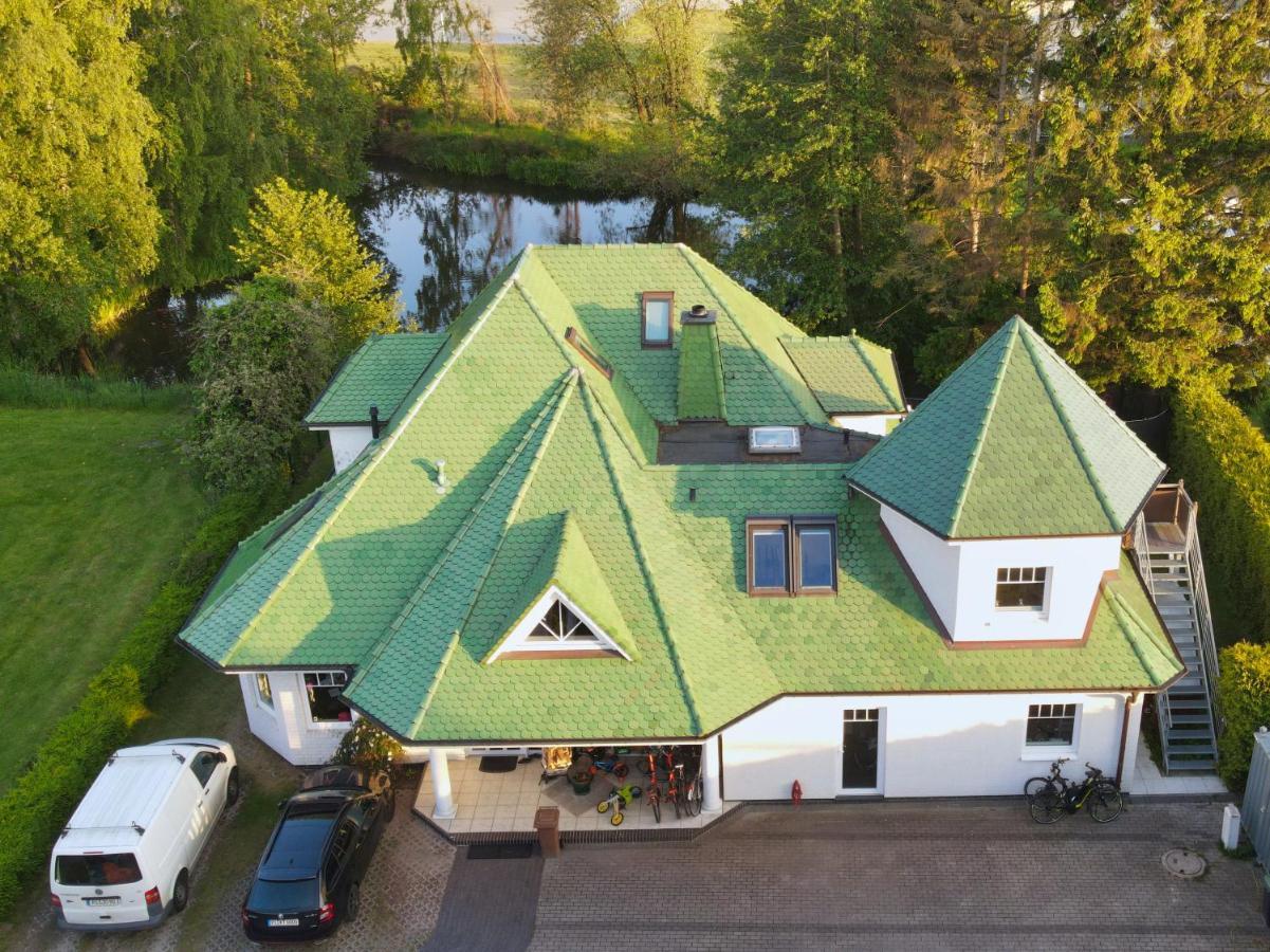 Moderne Maisonette-Wohnung Am Karpfenteich; Modern Apartment With View Of The Carp Pond Barmstedt エクステリア 写真