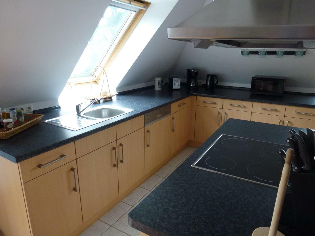 Moderne Maisonette-Wohnung Am Karpfenteich; Modern Apartment With View Of The Carp Pond Barmstedt エクステリア 写真